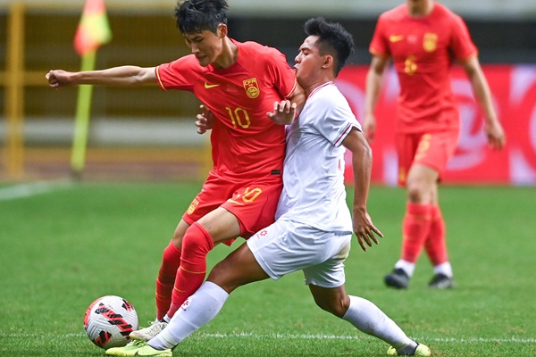 U19男足四国赛：中国队2:0击败韩国夺冠