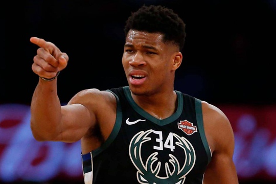 扬尼斯・阿德托昆博因伤休战，缺席NBA全明星赛